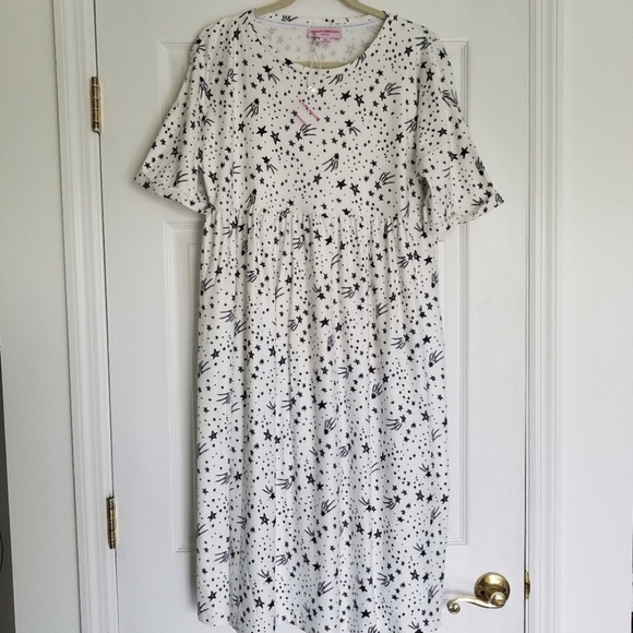 NWT Urban Threads Petite Midi Smock Dress White Star Print Size Petite 14 - Picture 1 of 8